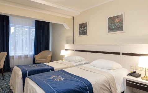 Стандарт 2-местный 1 категории улучшенный в главном корпусе, фото 1