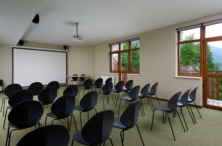 Конференц-зал