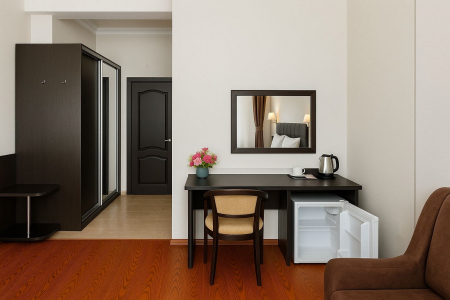 Улучшенный стандарт с бесплатным завтраком и парковкой, фото 6