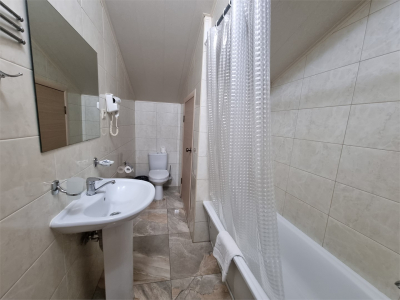 Мансардный-эконом с  бесплатным завтраком и парковкой, фото 5