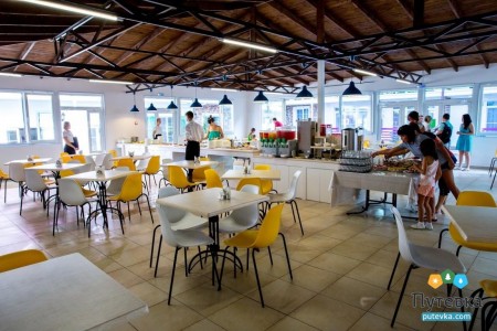 Отель Sea Breeze Resort (Си Бриз), фото - 10