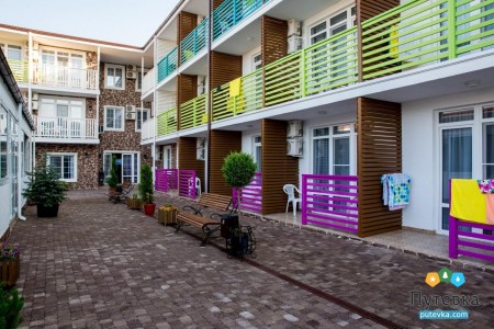 Отель Sea Breeze Resort (Си Бриз), фото - 2