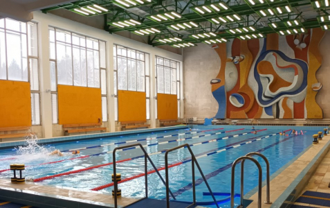 Крытый бассейн