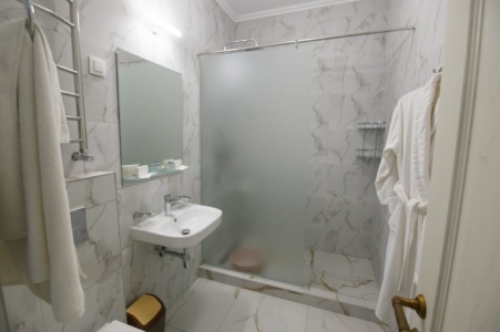 Люкс 2-местный 2-комнатный (вид на море), фото 3