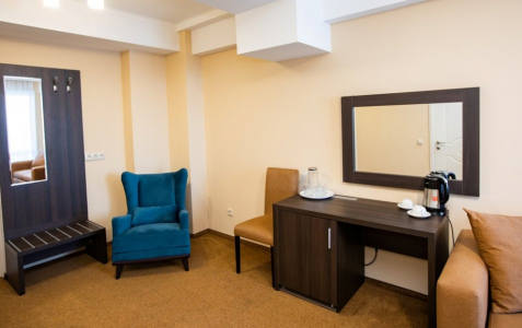 Люкс комфорт 2-местный 2-комнатный (с ремонтом), фото 4