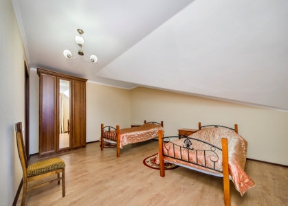 Стандарт 2-местный в гостевом доме на 3 номера на 2 этаже, фото 2