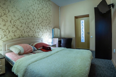 Люкс 4-местный 3-комнатный, фото 3