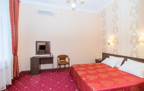 Люкс 2-местный 2-комнатный с балконом, фото 2