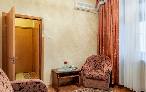 Люкс 2-мест.2-комн.к.2 TWIN, фото 6