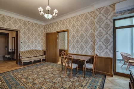 Люкс улучшенный 2-местный 2-комнатный вид на парк, фото 9