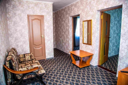 Полулюкс 4-местный 3-комнатный (коттедж Бриз), фото 3