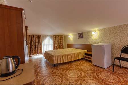 Мансарда 4-местный 1-комнатный без балкона, фото 1