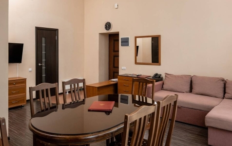 Номер Эксклюзив 4-местный 3-комнатный без вида на море (2 этаж), фото 2