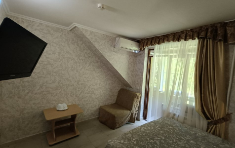 Номер малый с доп кроватью и лоджией, фото 2