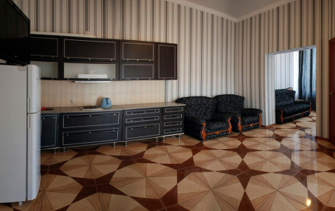 Люкс Семейный 4-местный 3-комнатный, фото 3