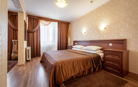 Полулюкс Джуниор Сюит, фото 1