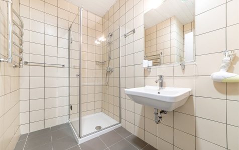 Номер Комната с балконом в 3-комнатном номере c общим санузлом, фото 3