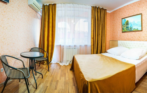 Люкс 2К Люкс 5-местный Горы и набережная (общий балкон), фото 2