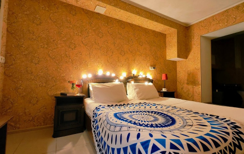 Стандарт 2х местный стандарт вид на столовую и территорию отеля (цокольный этаж), фото 4