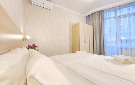 Апартаменты 4-комнатные 8-местные с видом на территорию, фото 3