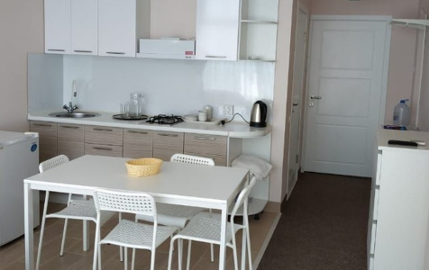 Люкс Студия 2-комнатный 4-местный с кухней (6 этаж), фото 2