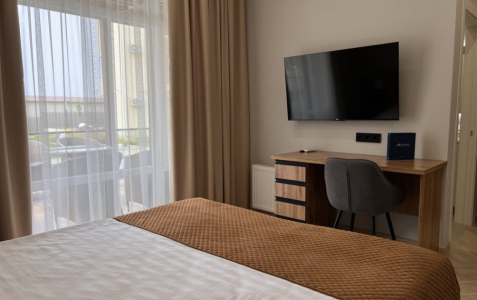 Lux Family 3-комнатный, фото 2