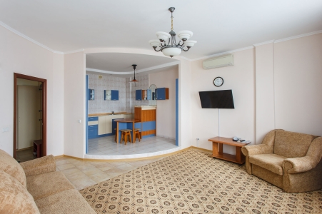 Люкс 2-местный 2-комнатный (с балконом), фото 3