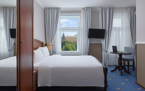 Стандарт 2-местный DBL/TWIN вид на Кремль, фото 1