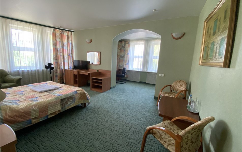 Люкс 2-местный 2-комнатный, фото 2