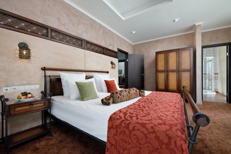 Люкс 2-местный 2-комнатный Люкс восточный, фото 1