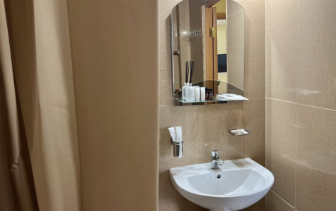 Полулюкс 4-местный 2-комнатный без балкона корпус 2, фото 3