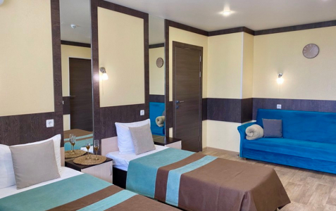 Семейный Делюкс 5-местный 2-комнатный с балконом корпус 1, фото 2