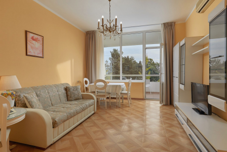 Номер 2-местный 2-комнатный DBL угловой 2-4 этаж, фото 3