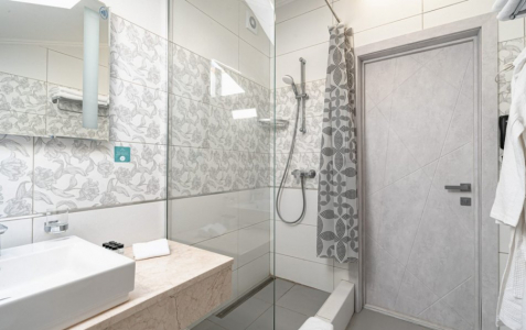 Комфорт Комфорт 3-местный с видом на бассейн, парк, фото 5