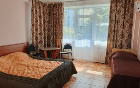 Стандарт 3-местный с балконом, фото 1