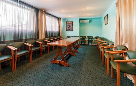 Конференц-зал