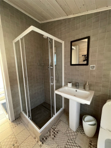 Коттедж №5 VIP на 6-8 человек, фото 1