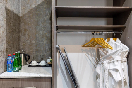 Полу-Люкс, фото 1