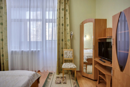Улучшенной комфортности 1-местный (с широкой кроватью), фото 2