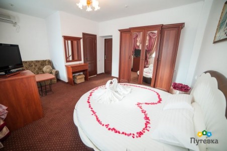 Люкс Свадебный 2-местный, фото 2