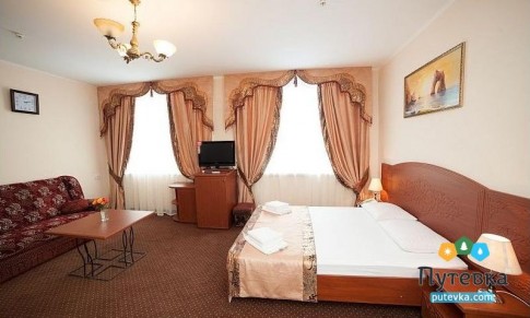 Полулюкс 2-местный с балконом, фото 3