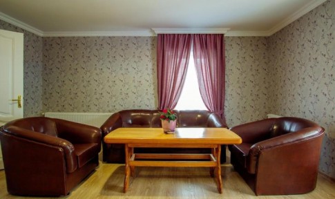 Люкс 4-местный 2-комнатный с балконом, фото 7