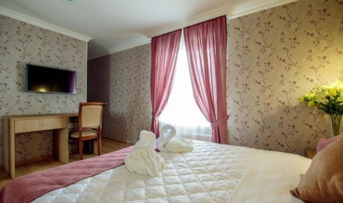 Люкс 4-местный 2-комнатный с балконом, фото 4