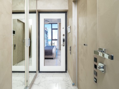 Апартаменты Де Люкс 4-местный 2-комн.Этажи 14,15,16.Отличается от Люкса меньшей площадью и без балкона, фото 2