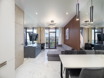 Апартаменты Люкс Семейный  6-местный 2-комнатный.Этажи 6,14,15,16.Отличие от Люкса - доп.диван на 2 места, фото 3