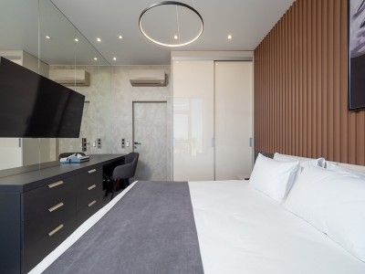 Апартаменты Люкс (2 спальни) 6-местный 3-комнатный. Этажи 14,15,16. гостиная объедененная с кухней, обрудованной обеденной зоной и 2мя спальнями, фото 6