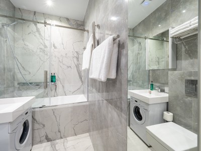 Апартаменты Люкс (2 спальни) 6-местный 3-комнатный. Этажи 14,15,16. гостиная объедененная с кухней, обрудованной обеденной зоной и 2мя спальнями, фото 13