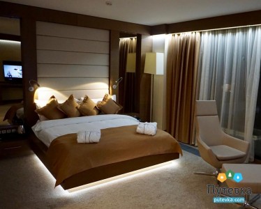 Супериор Кинг 2 местный 1 комнатный вид на сад, фото 3