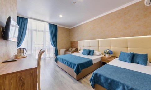 Комфорт 3-местный вид на город, фото 6