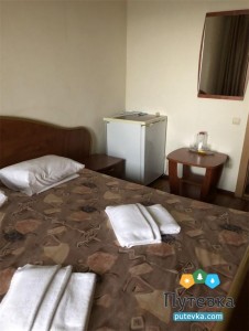 Эконом 2-местный Юг (двуспальная кровать), фото 2